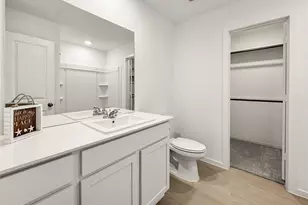 12430 Wild Strawberry Rd, Houston, TX 77038 - Photo 20