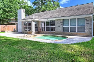 15 White Bark, The Woodlands, TX 77381 - Photo 2