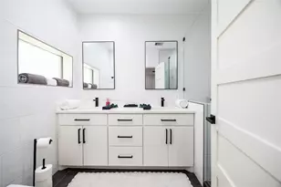 1305 Blodgett St, Houston, TX 77004 - Photo 38