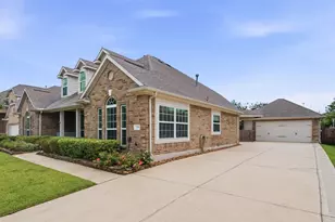 3298 Explorer Way, Conroe, TX 77301 - Photo 2