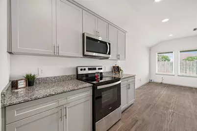 1143 Buffalograss Trail, Sealy, TX 77474 - Photo 22