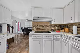 8111 Ivan Reid Dr, Houston, TX 77040 - Photo 12
