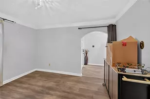 8111 Ivan Reid Dr, Houston, TX 77040 - Photo 6