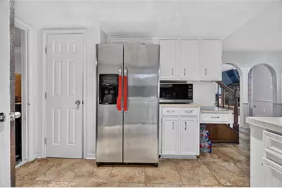8111 Ivan Reid Drive, Houston, TX 77040 - Photo 10