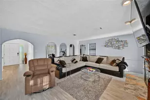 8111 Ivan Reid Dr, Houston, TX 77040 - Photo 14
