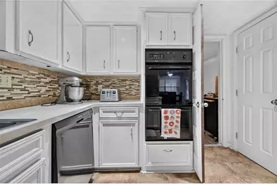 8111 Ivan Reid Drive, Houston, TX 77040 - Photo 10