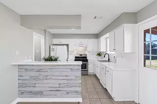 6851 Drewlaine Fields Ln, Katy, TX 77449 - Photo 10