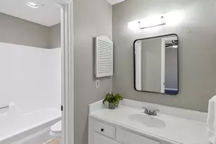 6851 Drewlaine Fields Ln, Katy, TX 77449 - Photo 18