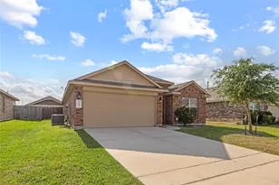 6015 Lilly Belle St, Katy, TX 77449 - Photo 2