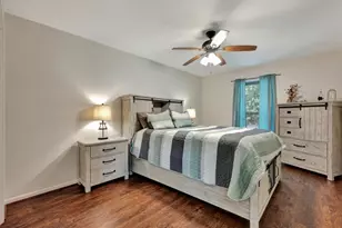 408 W Eucalyptus St, Village Mills, TX 77663 - Photo 28