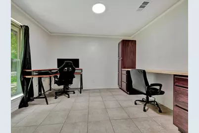 408 W Eucalyptus Street, Village Mills, TX 77663 - Photo 10