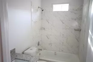 11514 Quincewood Dr, Houston, TX 77089 - Photo 8