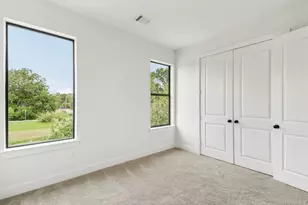 311 Tennessee St, Houston, TX 77029 - Photo 14