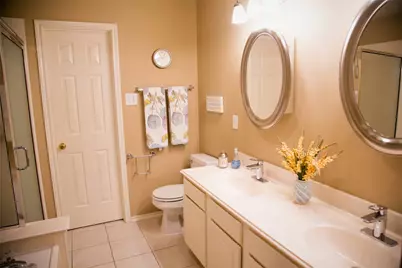31 N Walden Elms Circle, The Woodlands, TX 77382 - Photo 20