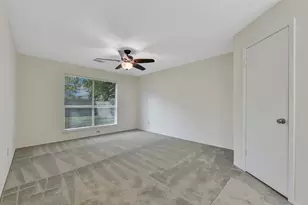 607 Dixie Dr, League City, TX 77573 - Photo 14