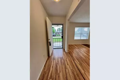 7522 Crisp Wood Lane, Houston, TX 77086 - Photo 16