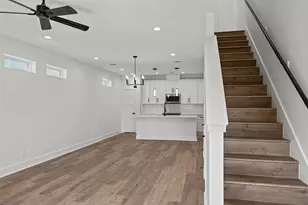 8417 Venus St, Houston, TX 77088 - Photo 12