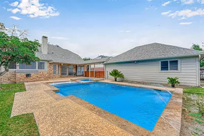 6106 Laguna Del Rey Drive, Houston, TX 77041 - Photo 1