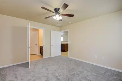 5521 Malmedy Road, Houston, TX 77033 - Photo 10