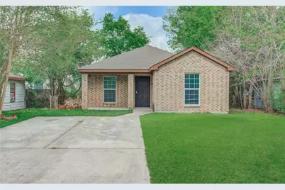 5521 Malmedy Road, Houston, TX 77033 - Photo 1