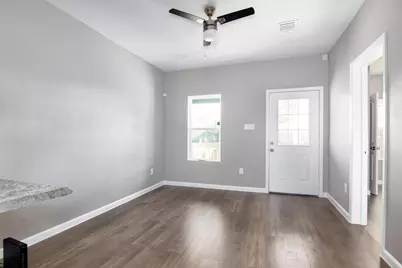 1709 Stevens Street, Houston, TX 77026 - Photo 8