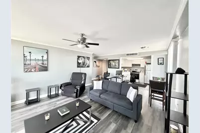 2016 Main Street #902, Houston, TX 77002 - Photo 4