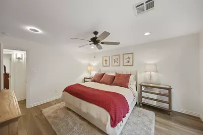 2207 Haverhill Drive, Houston, TX 77008 - Photo 12