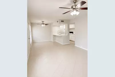 5343 Richmond Avenue #11, Houston, TX 77056 - Photo 8