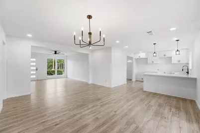4110 Brookston St, Houston, TX 77045 - Photo 6