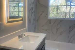 2010 King St, Houston, TX 77026 - Photo 14