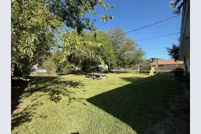 2118 14th Ave N, Texas City, TX 77590 - Photo 14