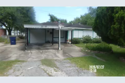 1102 Appomattox Drive N, Texas City, TX 77591 - Photo 8