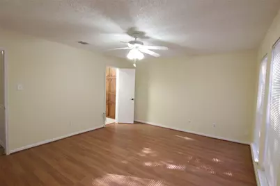4415 Bugle Road, Houston, TX 77072 - Photo 10