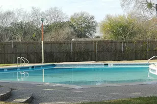 4415 Bugle Rd, Houston, TX 77072 - Photo 20