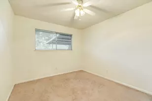 256 Freeman Blvd, West Columbia, TX 77486 - Photo 20