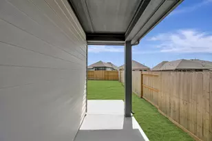 2830 Gdn Mdw St, Fulshear, TX 77423 - Photo 4