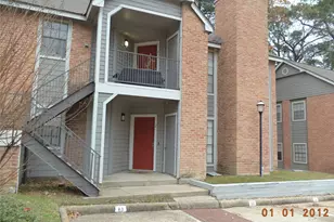 2402 Sycamore Ave, Huntsville, TX 77340 - Photo 1