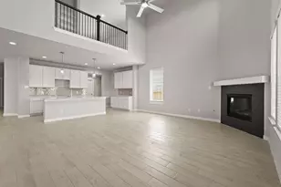 365 Spruce Oak Ln, Waller, TX 77484 - Photo 8