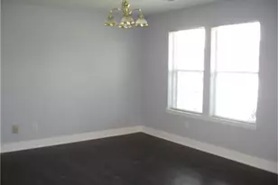 11911 Sanspereil Dr, Houston, TX 77047 - Photo 2