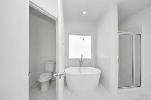 4012 McKinley St, Houston, TX 77051 - Photo 8