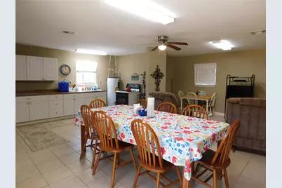 855 Bentwood Bend, Livingston, TX 77351 - Photo 12