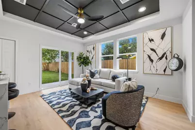 5955 Southseas Street #A/B, Houston, TX 77033 - Photo 6