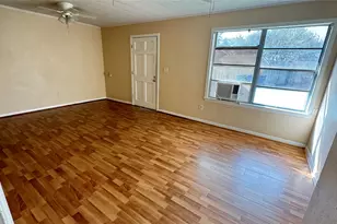 116 W Mahan St, Richwood, TX 77531 - Photo 4