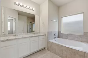 8415 Baywatch Cir, Baytown, TX 77523 - Photo 32