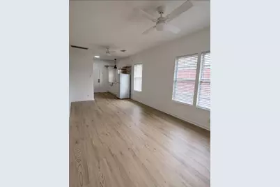 3824 Woodleigh Street, Houston, TX 77023 - Photo 8
