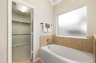 2911 Empire Oaks Lane, Katy, TX 77494 - Photo 18
