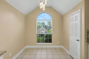 18477 Sunrise Oaks Ct, Montgomery, TX 77316 - Photo 14