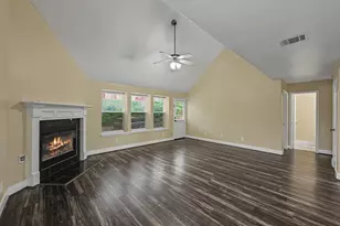 18477 Sunrise Oaks Ct, Montgomery, TX 77316 - Photo 6