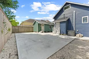 1708 Gentry St St, Houston, TX 77009 - Photo 12