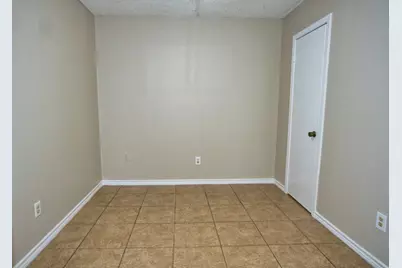 1806 N Avenue N, Freeport, TX 77541 - Photo 10